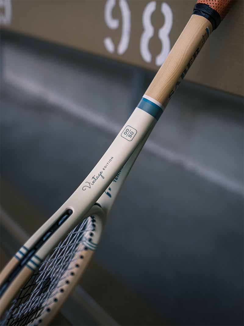 side view of the Vintage Edition
