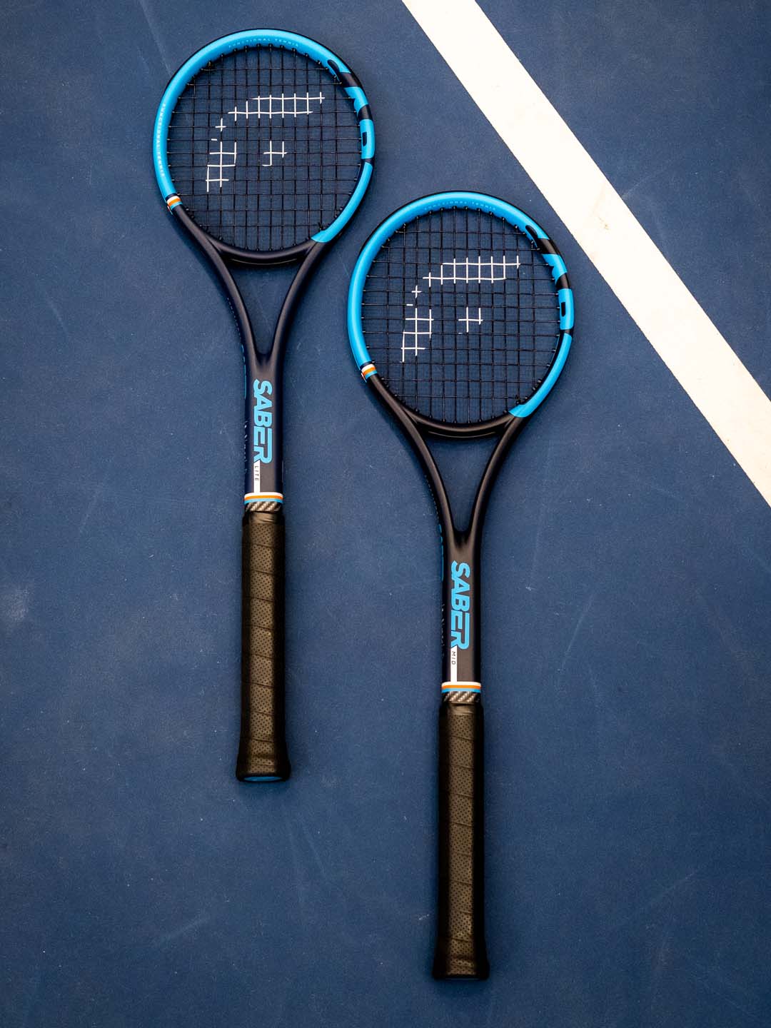 日本初上陸】SABER テニス スイートエリア ラケット セイバー